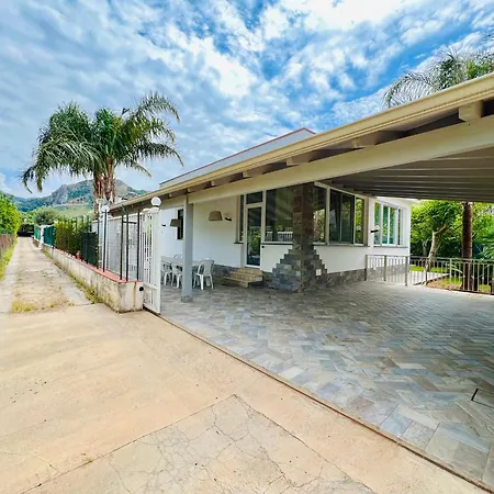 Holiday home Nature House Nd Carini